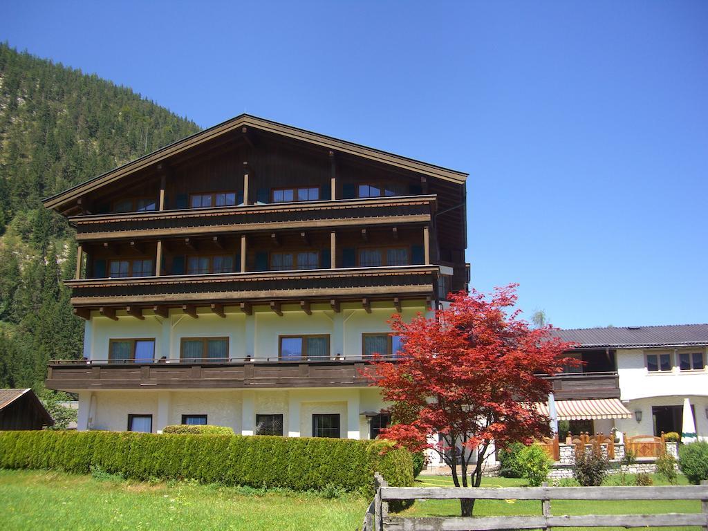 Salzburgerhof Jugend- Und Familienhotel 로페르 외부 사진